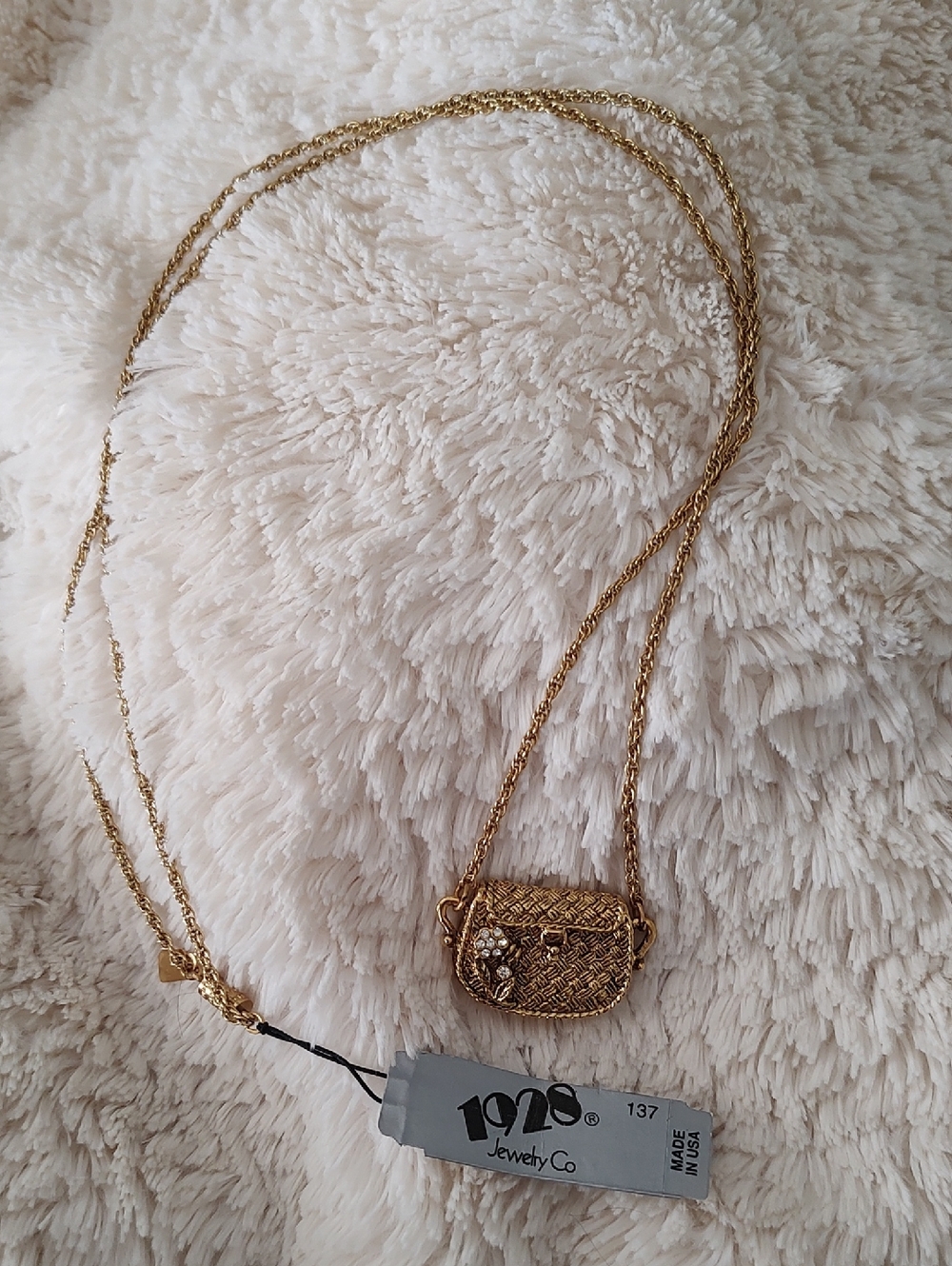 NWT Vintage 1928 Coin Purse Necklace